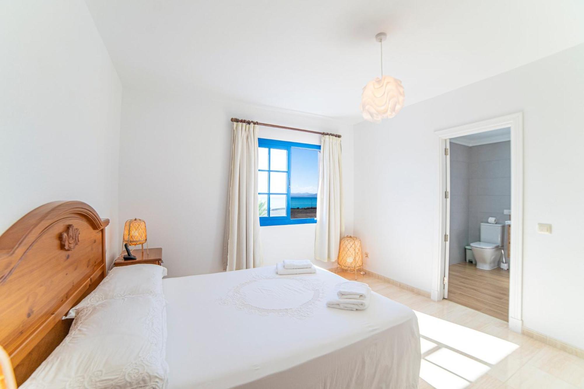 Beautiful Detached Lanzarote Villa 3 Bedrooms Villa Stacruz Bay Stunning Views Close To Amenities Playa Blanca Playa Blanca (Lanzarote) Exterior foto