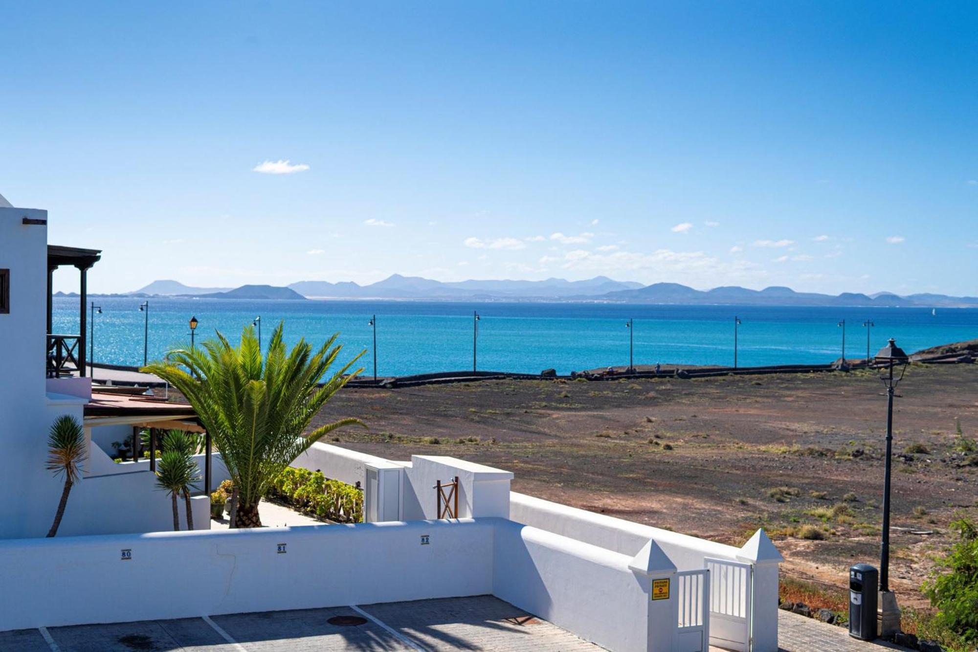 Beautiful Detached Lanzarote Villa 3 Bedrooms Villa Stacruz Bay Stunning Views Close To Amenities Playa Blanca Playa Blanca (Lanzarote) Exterior foto